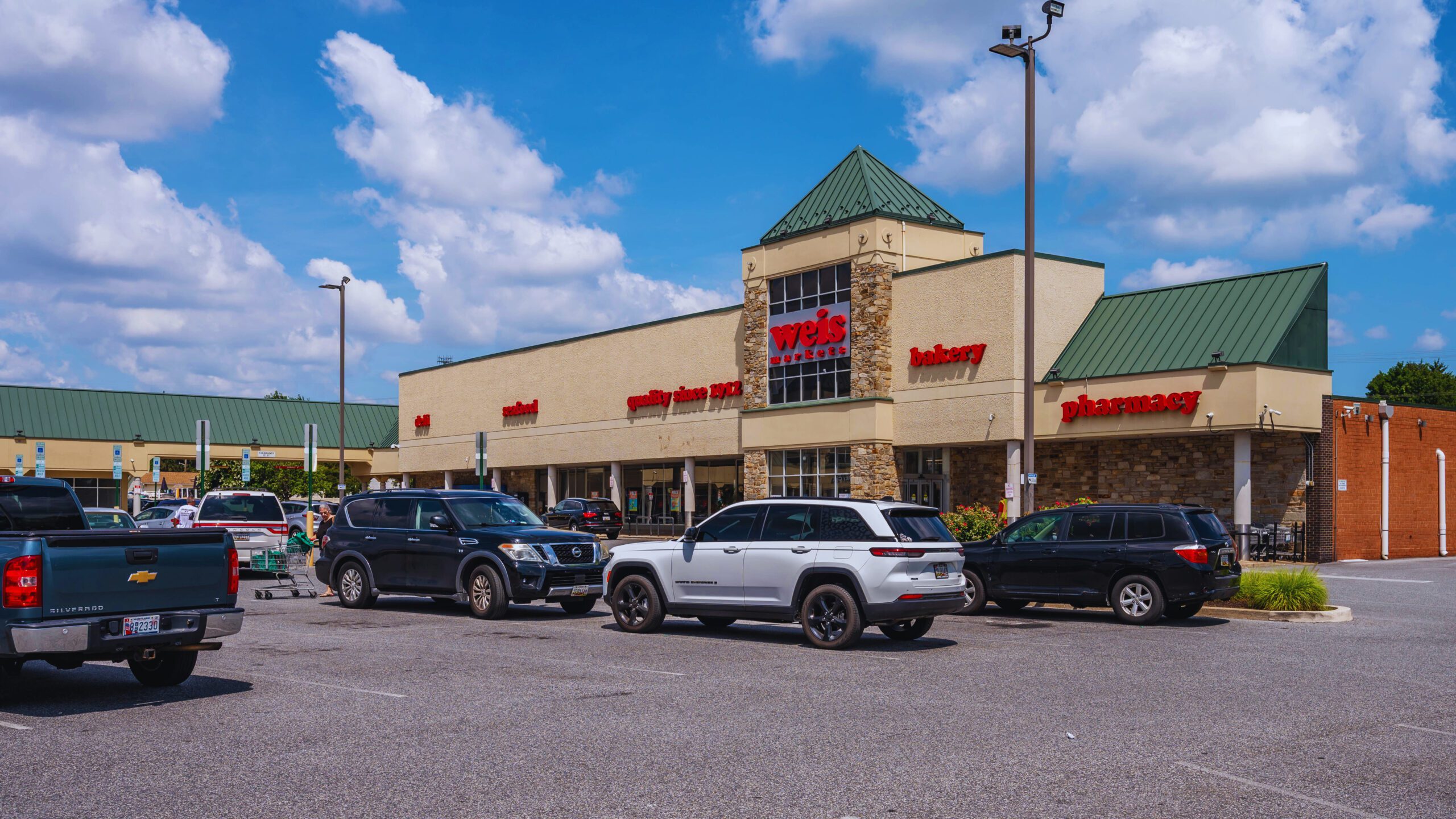 Lynch Manor Shopping Center, 7822 Wise Ave, Dundalk, MD 21222 (3) - Edited